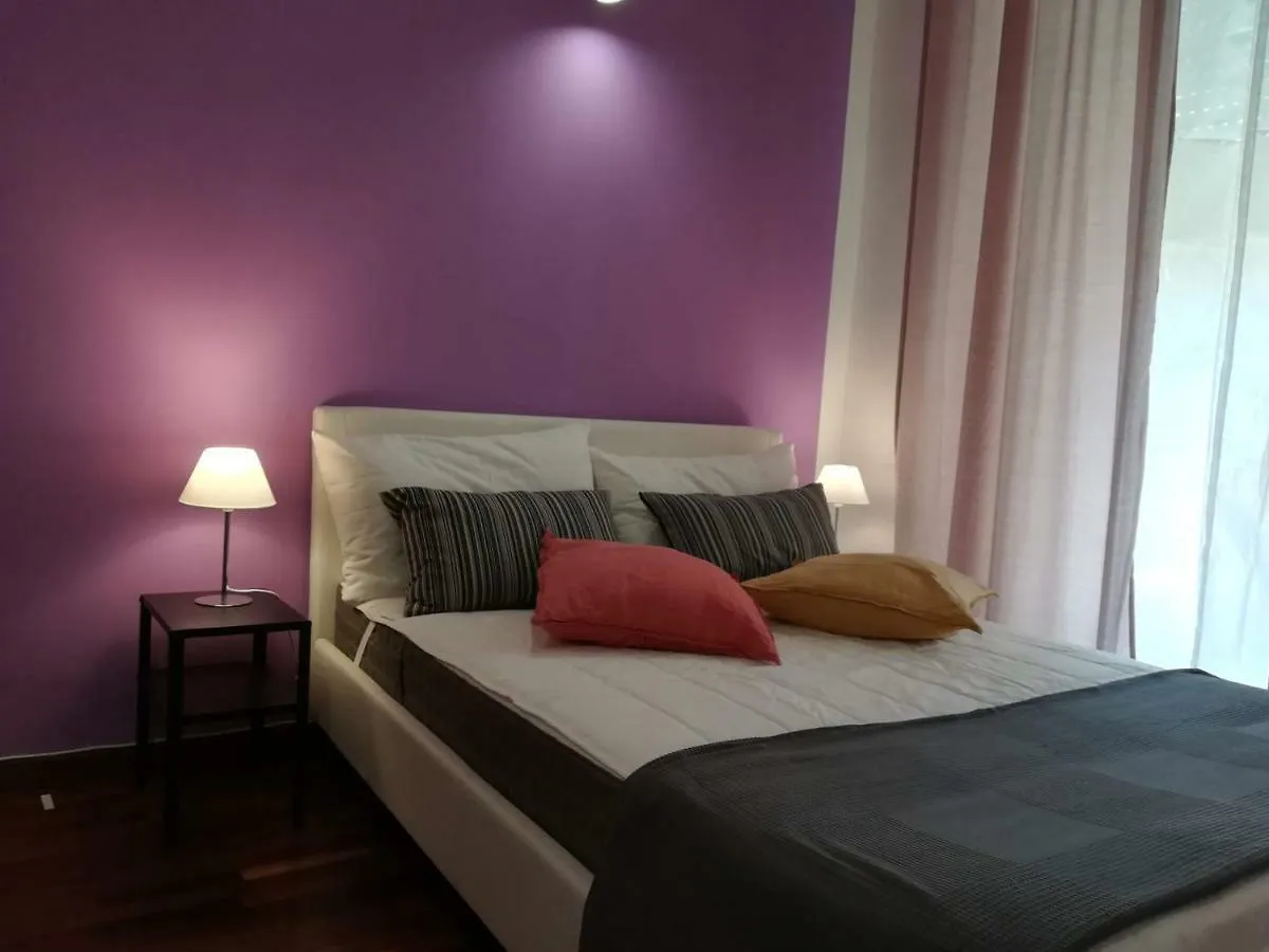 Apartment Vicaria - Guest House - Napoli Centrale Italy