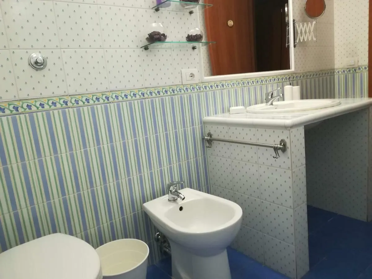 Vicaria - Guest House - Napoli Centrale Naples