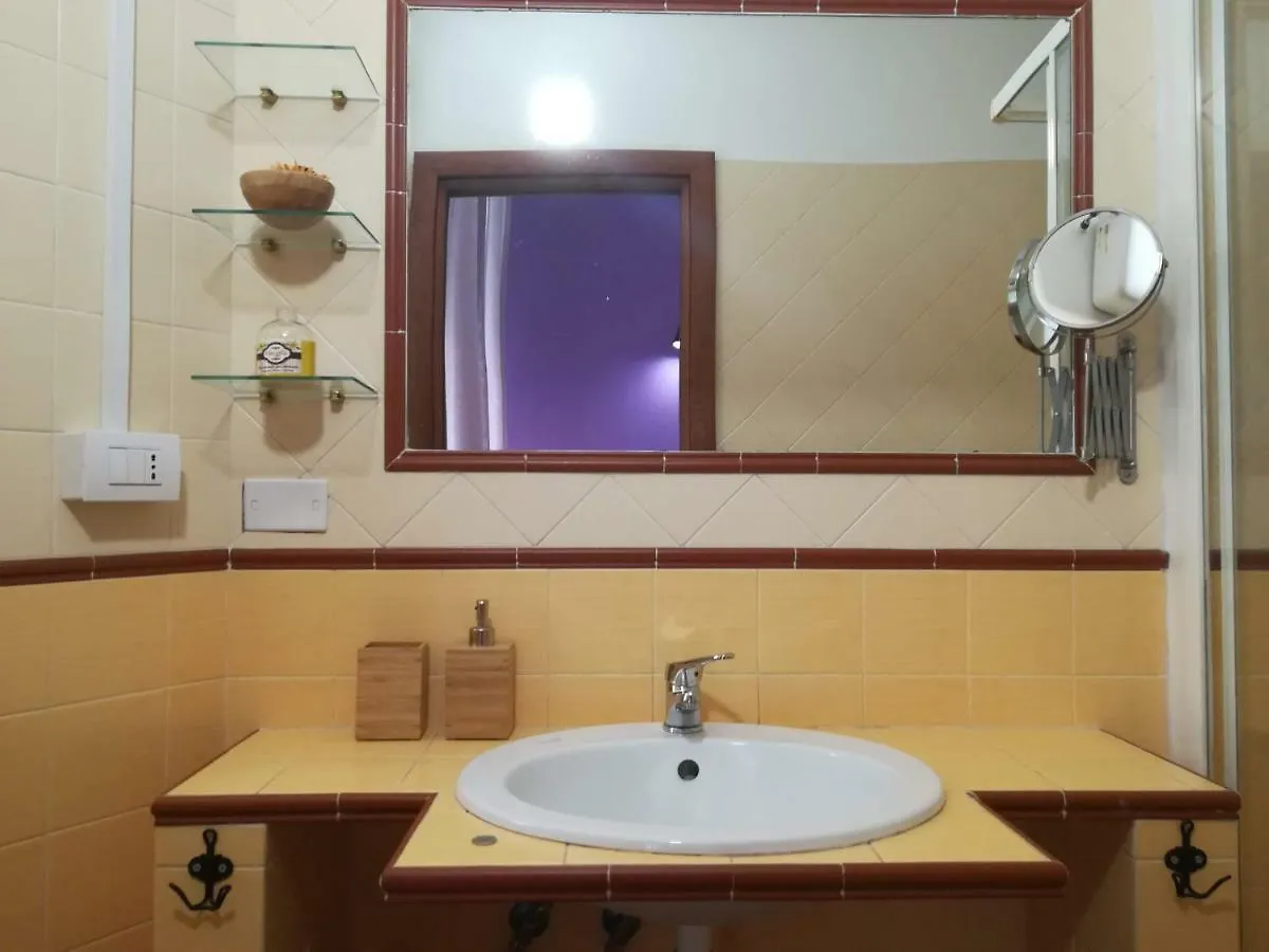 Vicaria - Guest House - Napoli Centrale Italy