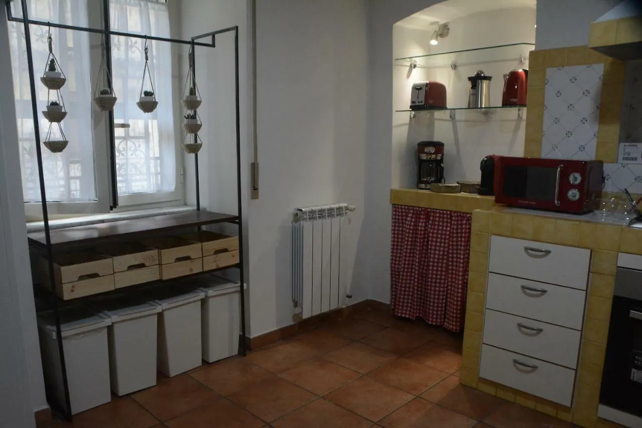 Vicaria - Guest House - Napoli Centrale 0*, Naples