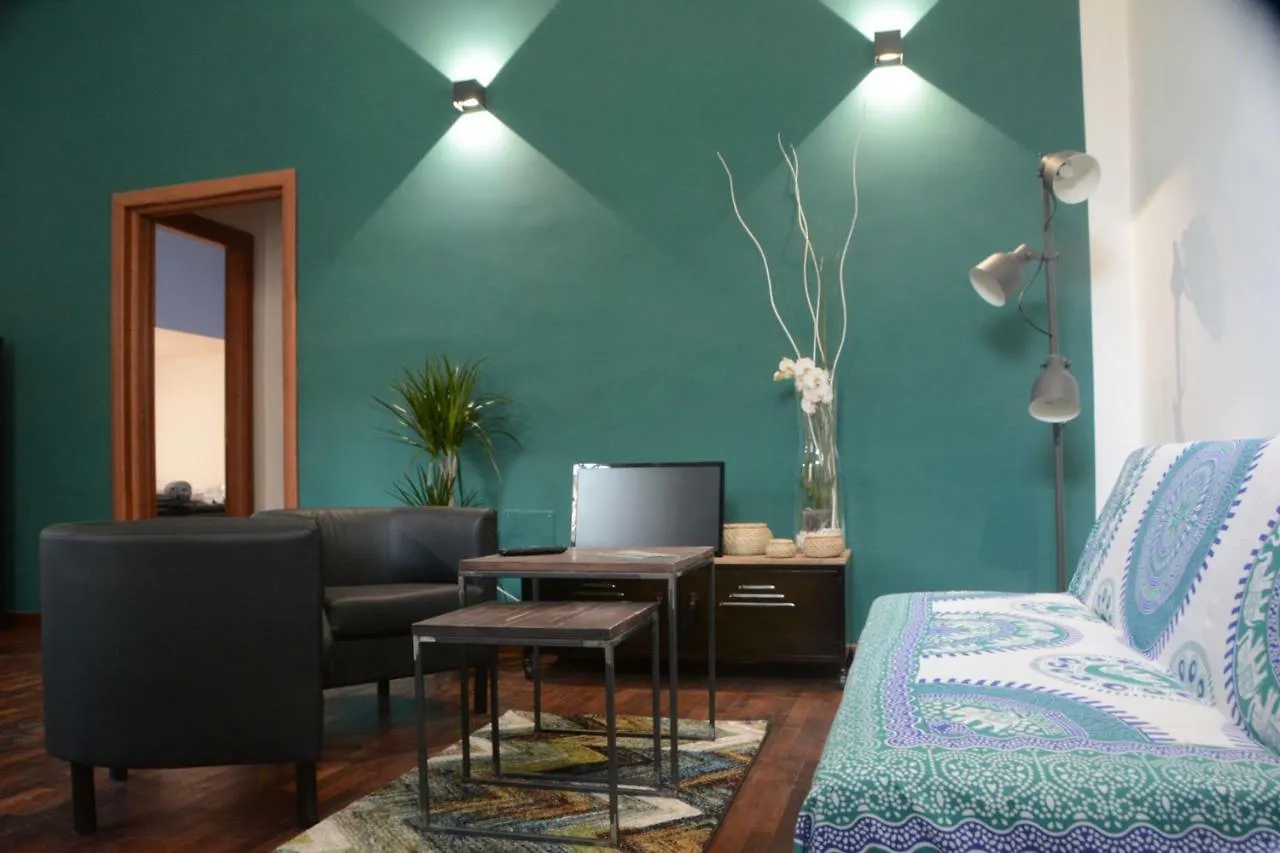 Vicaria - Guest House - Napoli Centrale contacts